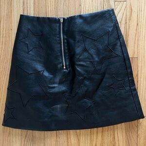Mini leather star skirt